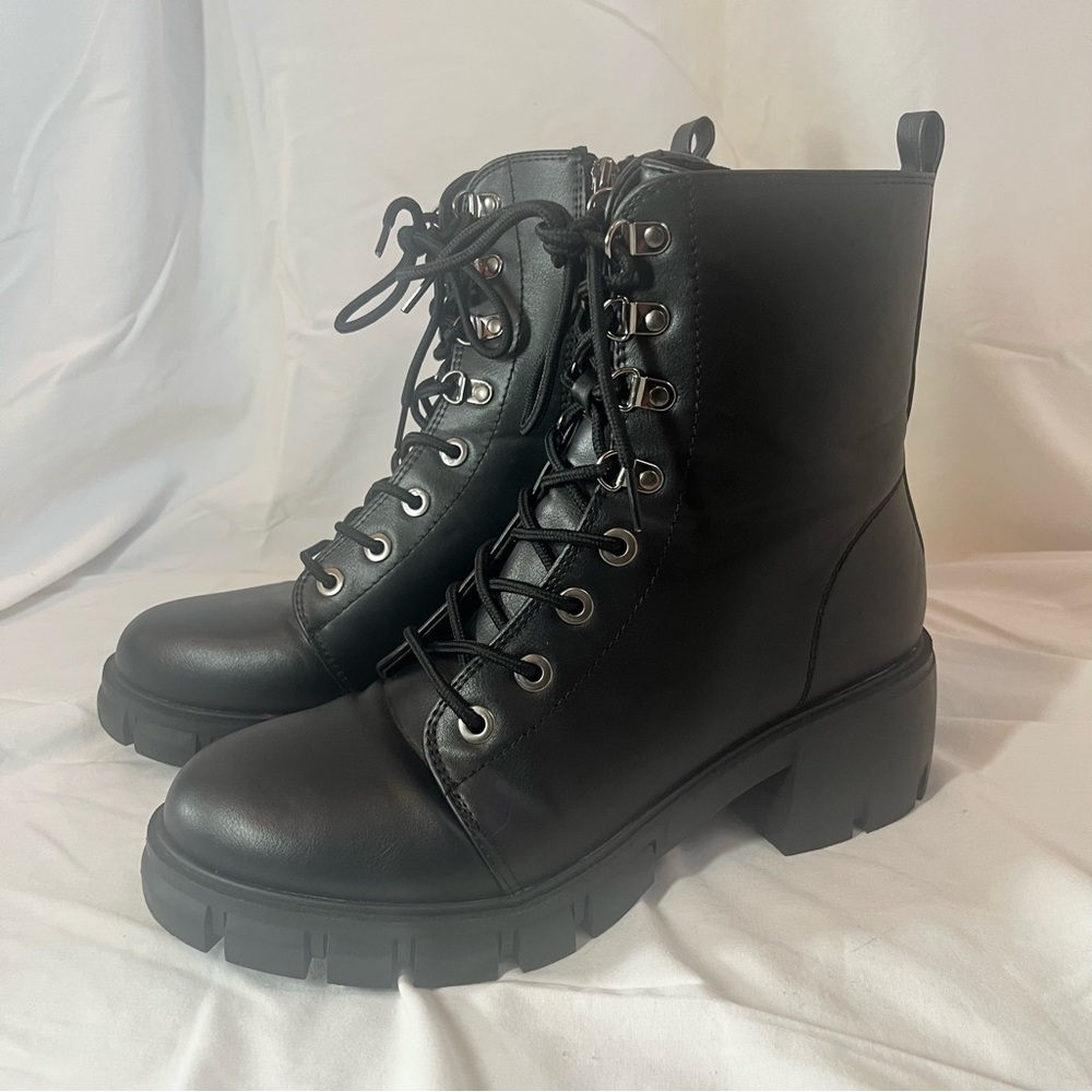 Nicole Miller Combat Boot Black Women's Size 10